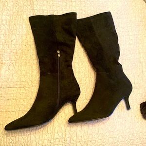 Black Mid calf suede boots